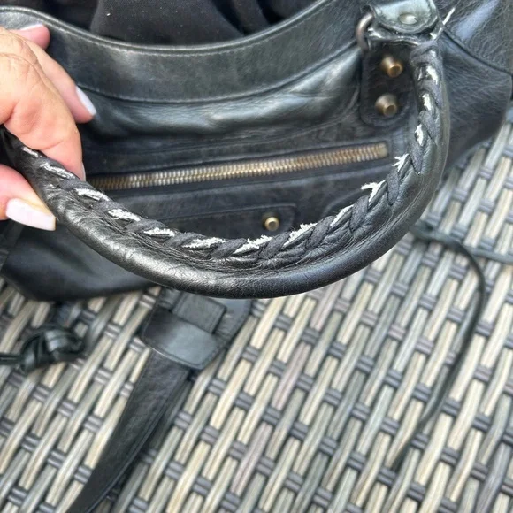 Balenciaga Velo Black Leather Crossbody Bag - Picture 8 of 13